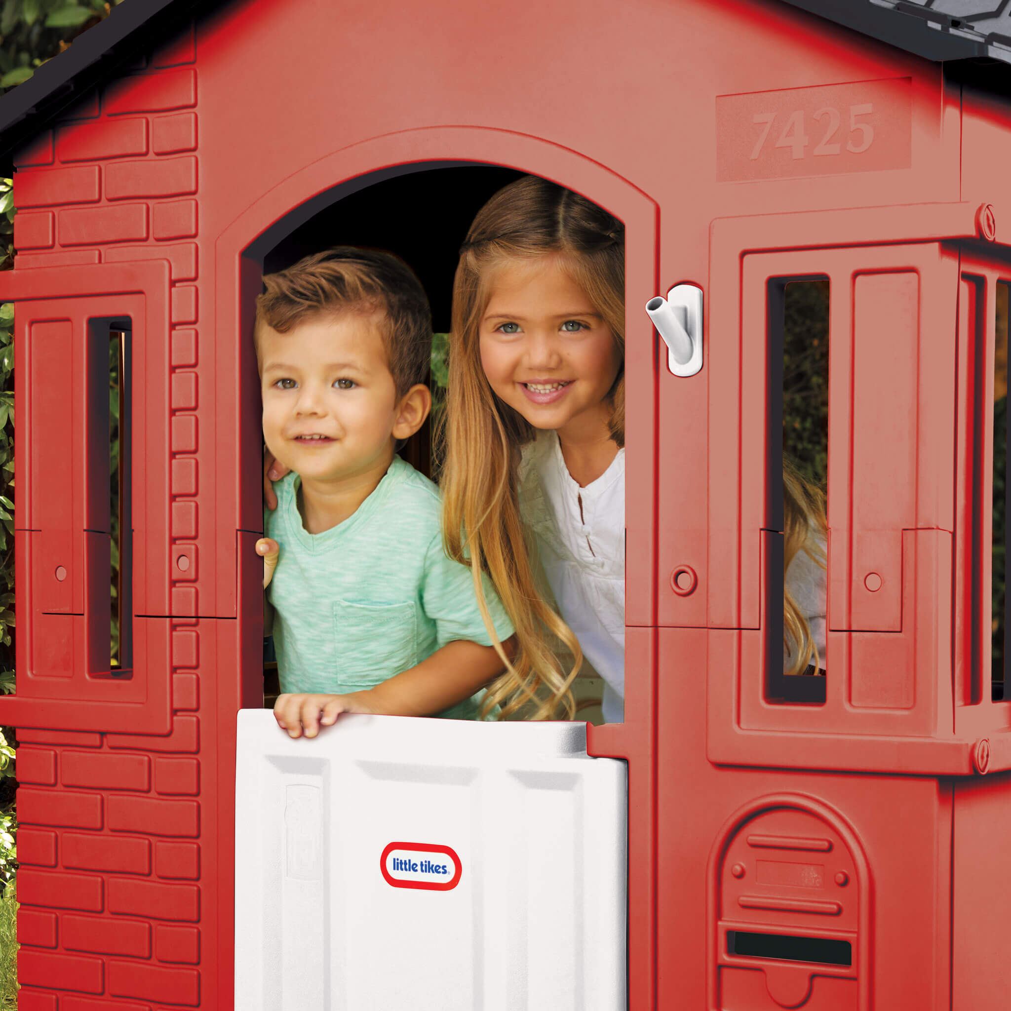 Cape Cottage Playhouse™ - Red - Image 3