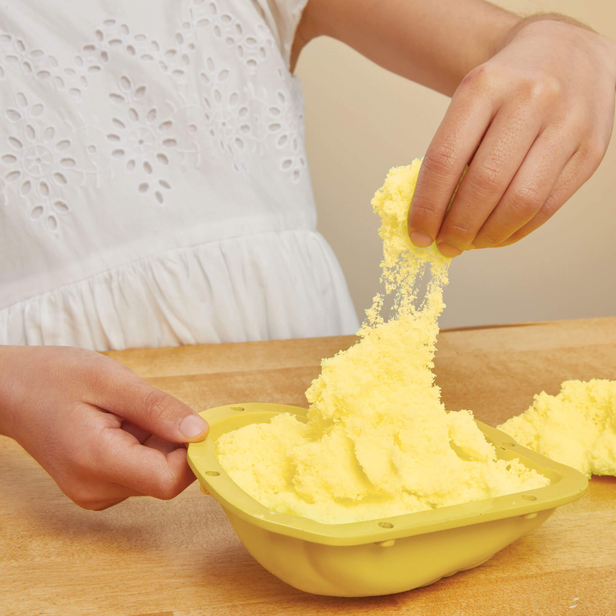 Creative Chefs™ Bluey - Duck Cake Kit - Image 4
