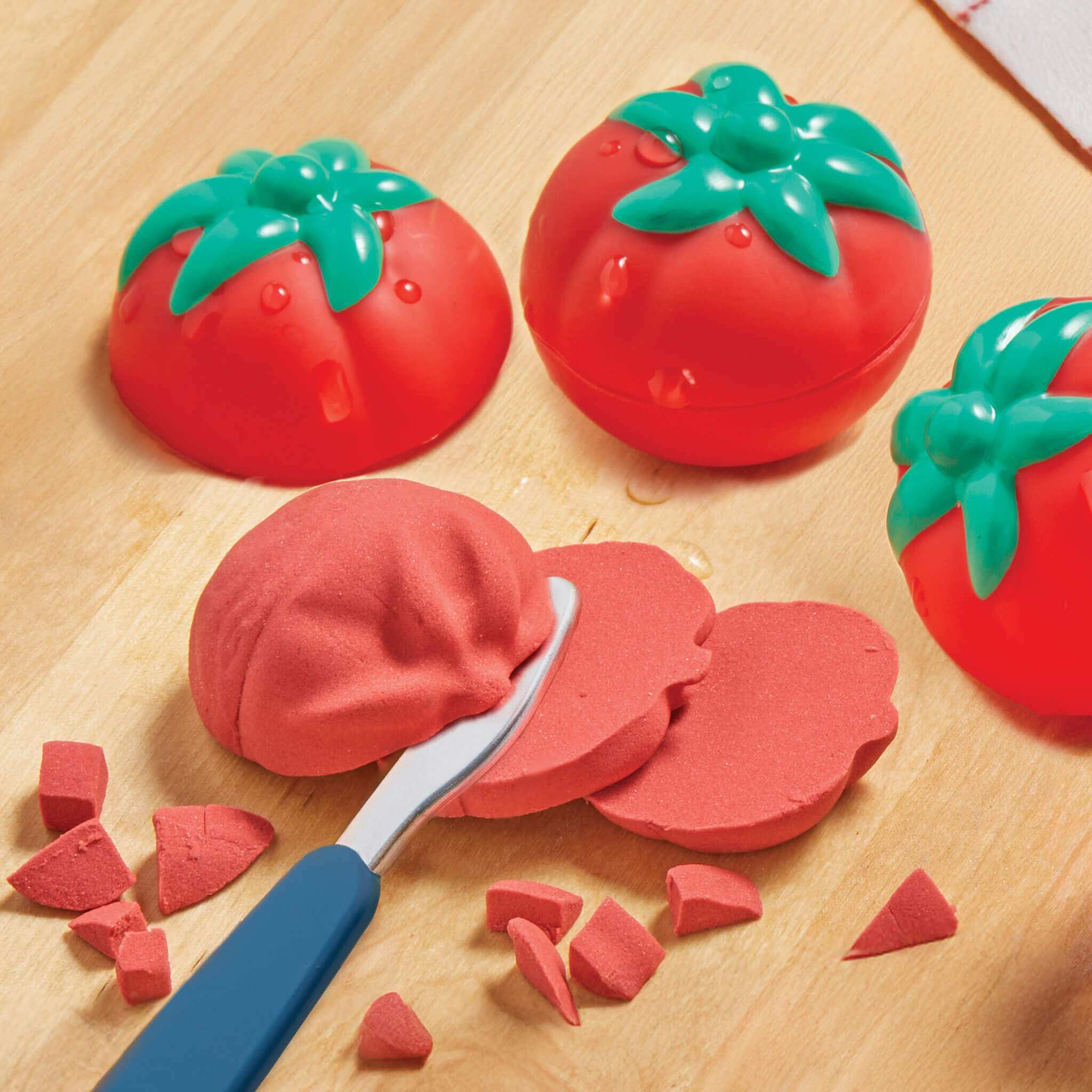 Creative Chefs™ Basket of Tomatoes - Image 2