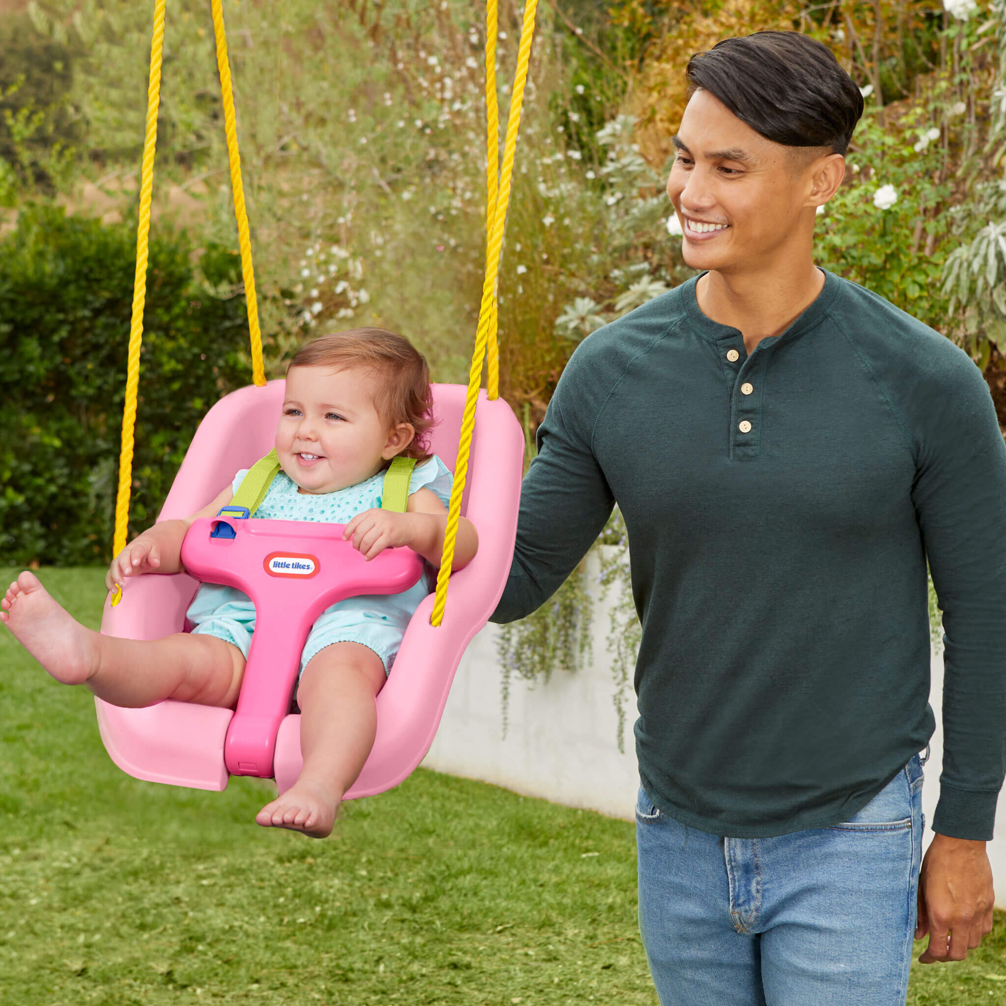 2-in-1 Snug 'n Secure™ Swing - Pink - Image 2