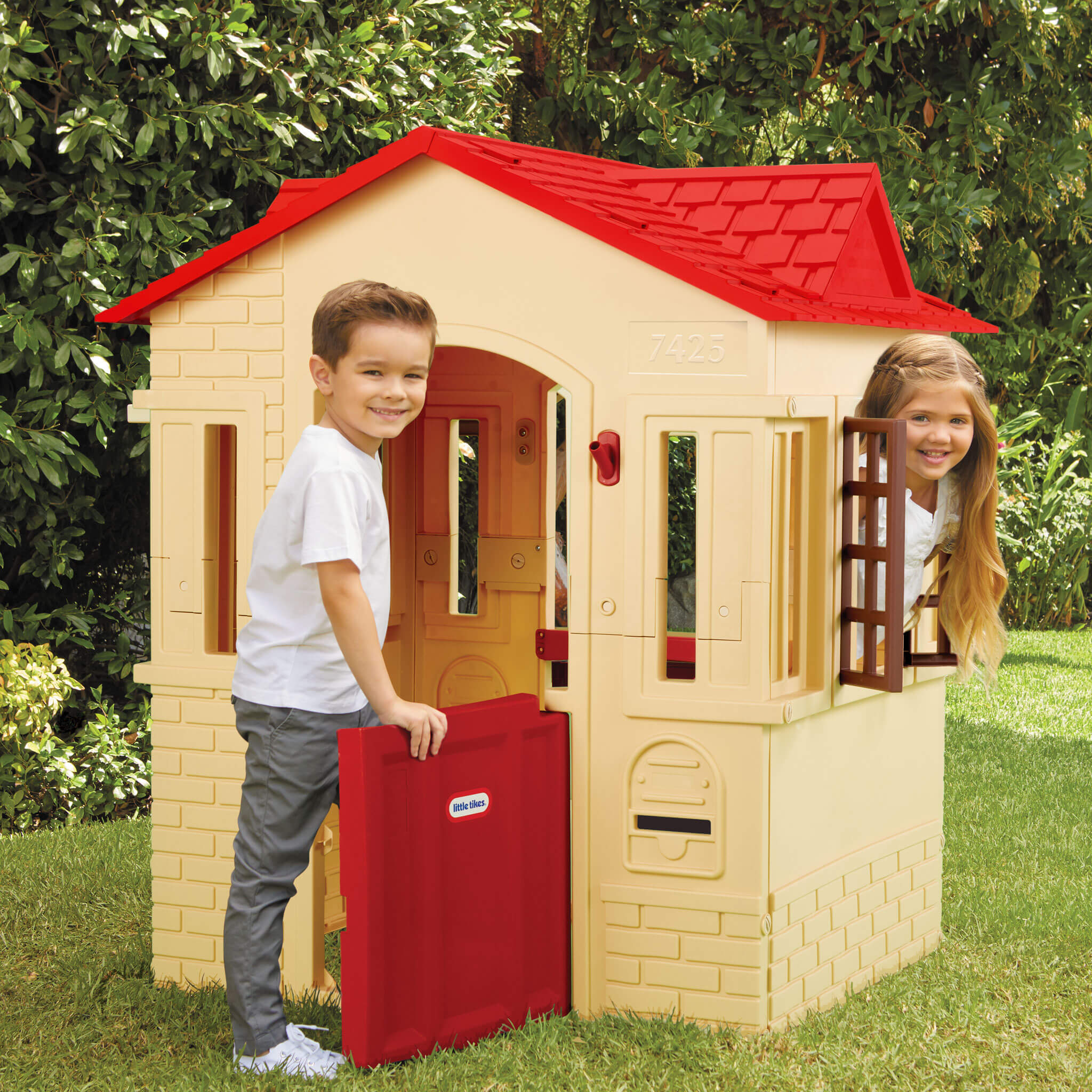 Cape Cottage Playhouse™ - Tan - Image 2